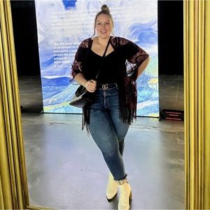 Meet your Posher, Melissa